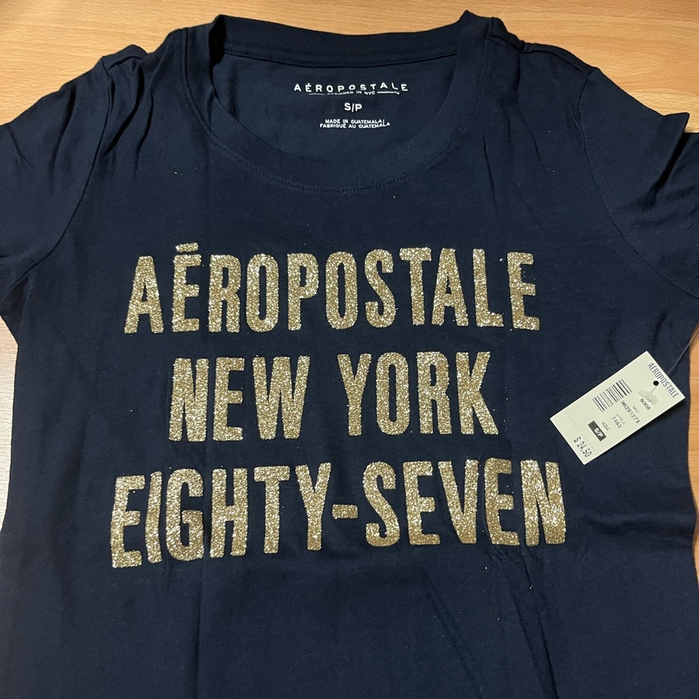 Aeropostale T-Shirt